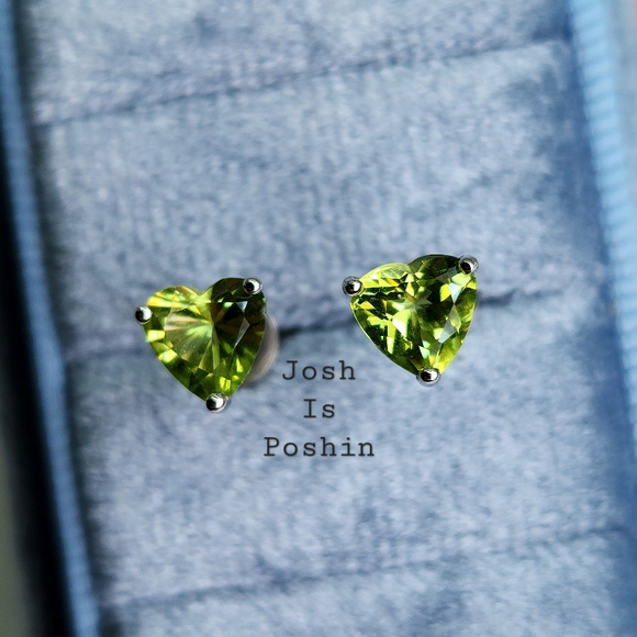 2CT Heart shape natural peridot stud earrings in sterling silver